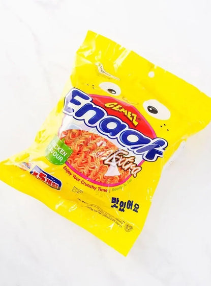 GEMEZ Crispy Noodles (BBQ Chicken Flavor) 16g x Case of 180 Units (BB 2024.8.02)